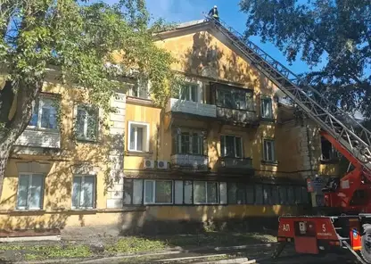 Два человека пострадали при взрыве газа в Новосибирске