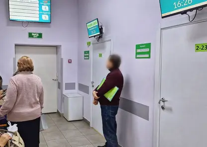 Пациентам Красноярского края рассказали, как поменять поликлинику и врача по ОМС