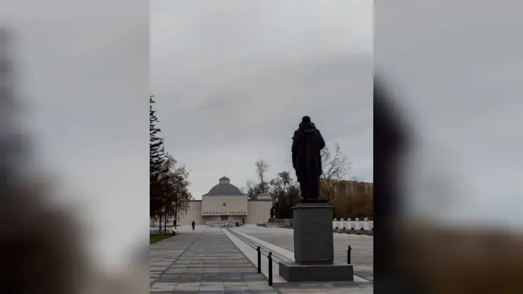 Братское кладбище на площади Победы в Красноярске ждет реставрация