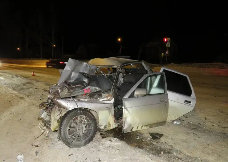 В Зеленогорске 7 человек пострадали в аварии с автобусом