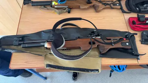 На Камчатке школьница выстрелила сверстнице в глаз на тренировке по стрельбе