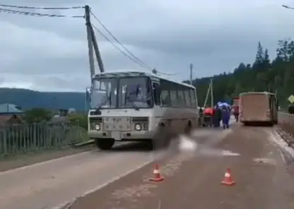 В Приангарье водитель автобуса сбил трех пешеходов