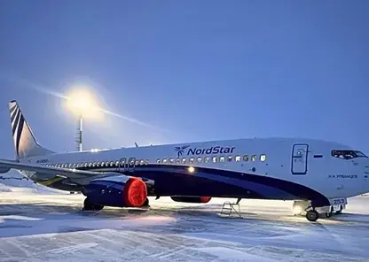 Два авиаинцидента за сутки в аэропорту Норильска: один самолет совершил аварийную посадку, другой некоторое время кружил в небе и выбрасывал топливо