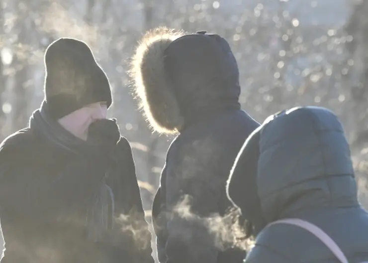 Резкое похолодание до -20 градусов и небольшой снег ожидаются в Красноярске 4 января