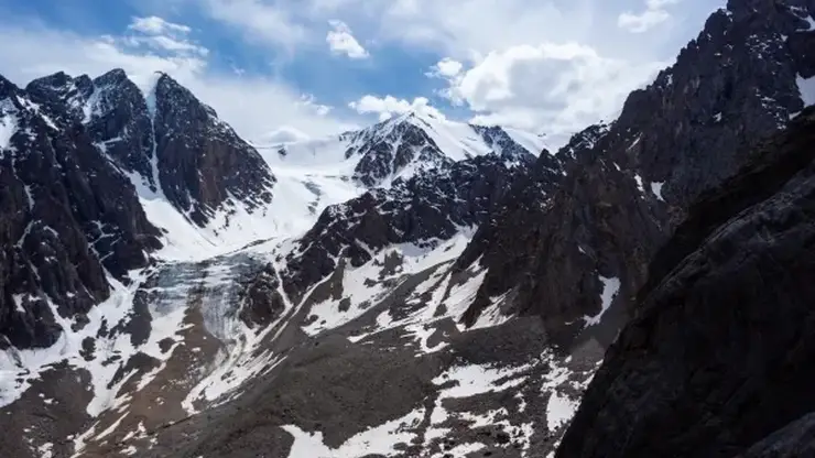 Туве и Монголии угрожает засуха из-за ускоренного таяния ледников в Горном Алтае