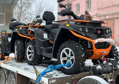 Комплект автотехники отправили из Иркутска бойцам СВО