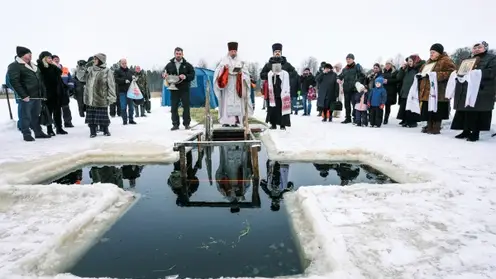 В Красноярском крае проверили воду в местах крещенских купаний