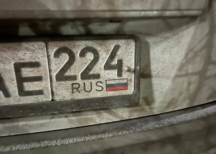 Можно выбрать? Красноярским водителям выдают номера с регионом «224»
