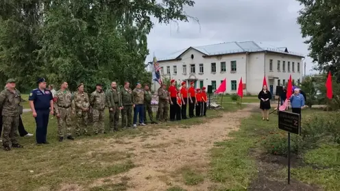 Аллея памяти воинам-участникам СВО появилась в селе Чечеул Красноярского края