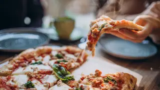 «Бесплатный детский труд»: красноярка пожаловалась на невыплату зарплаты школьнице  в Empizza в ТРЦ Планета «Бесплатный детский труд»: красноярка пожаловалась на невыплату зарплаты школьнице  в Empizza в ТРЦ Планета