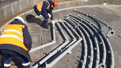 В Красноярске фонтаны подготавливают к новому сезону