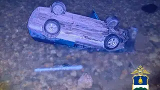 Подросток утопил иномарку на дне Байкала Подросток утопил иномарку на дне Байкала