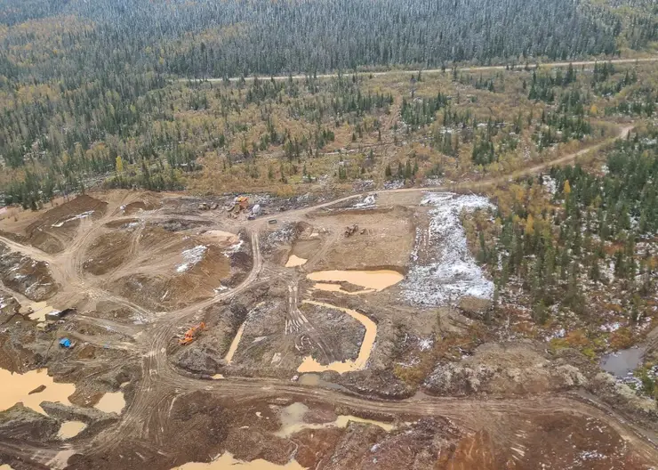 На Дальнем Востоке и в Сибири за пять участков золота заплатили более 2,6 миллиарда рублей