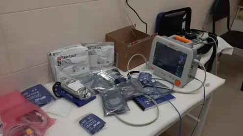 Кежемская районная больница получила новое оборудование благодаря Богучанской ГЭС