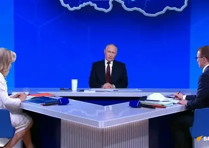 Путин извинился перед вдовой бойца из Новосибирска за нерасторопность чиновников