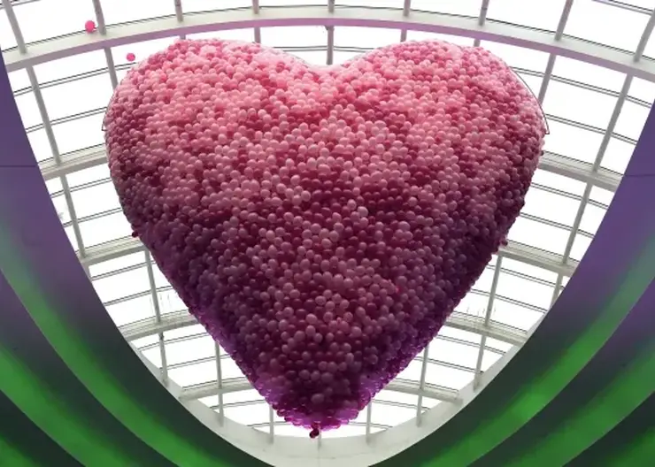 Что подарить на 14 февраля? Идеи для Красноярцев, которые хотят удивить свою половинку