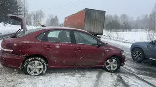 Массовое ДТП произошло на трассе «Сибирь» в Емельяновском районе Красноярского края из-за гололеда
