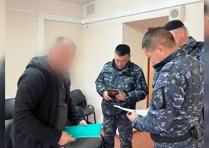 Экс-министр экономики Алтая осужден на 4 года за некачественное жилье для сирот