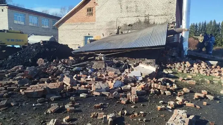Школьников в Старой Ювале досрочно отправили на каникулы из-за аварии в котельной