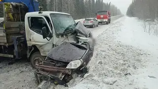 В Красноярском крае два человека погибли в смертельном ДТП с грузовиком В Красноярском крае два человека погибли в смертельном ДТП с грузовиком