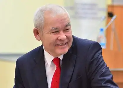 Главу района в Хакасии подозревают в незаконной выплате гигантского аванса за стройку школы