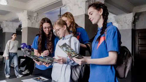 Школьникам и студентам Красноярска помогут найти своё дело на фестивале профессий