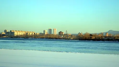 Красноярцев предупреждают об опасности выхода на лёд водоёмов