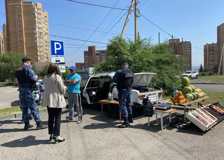 Несанкционированную торговлю пресекают в Октябрьском районе Красноярска