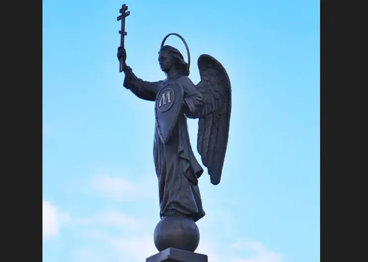 Памятную стелу к 200-летию Минусинска открыли на Соборной площади