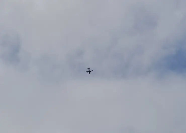 Самолёты десяти авиакомпаний не могут  вылететь из Омска из-за тумана