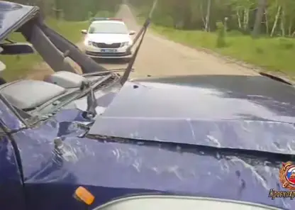 13-летний подросток опрокинул «Крузер» на трассе в Шушенском районе Красноярского края (видео)