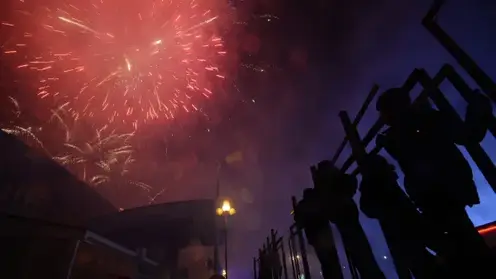 Салют на девятое мая отменят в Томске