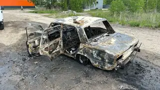 Трое новосибирцев угнали машину, покатались на ней и сожгли