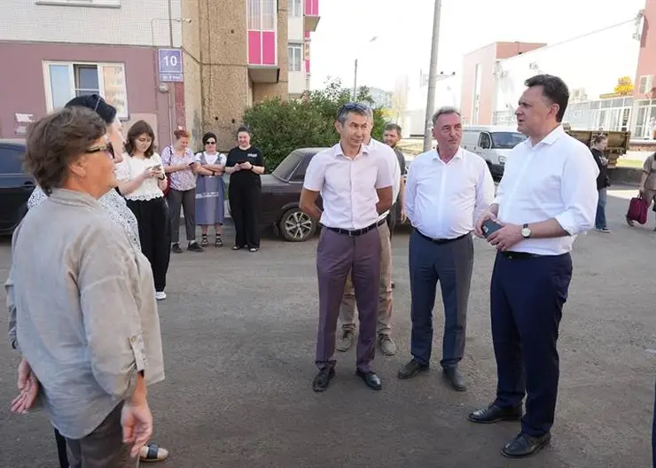 Глава Красноярска оценил объекты строительства и благоустройства в Советском районе
