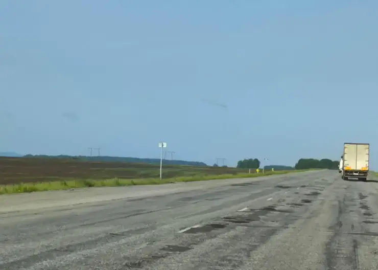 Суд заставил дорожников взяться за «убитые» дороги в Боготольском районе