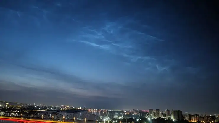 Жители Красноярска смогут увидеть редкое природное явление – «серебристые облака»