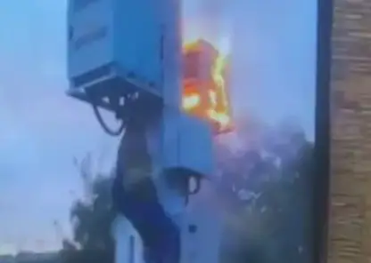 В Новосибирской области задержали подозреваемого в поджоге вышки сотовой связи