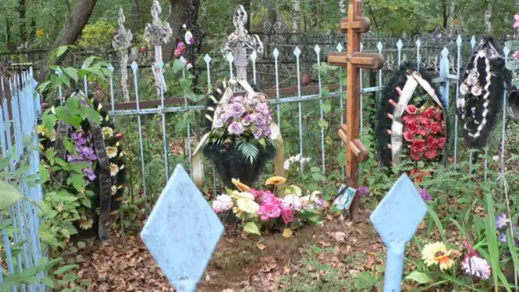 Трудовой отряд главы Красноярска наведёт порядок на красноярских кладбищах