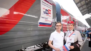 Тематический поезд «Россия» сделал остановку в Красноярске Тематический поезд «Россия» сделал остановку в Красноярске