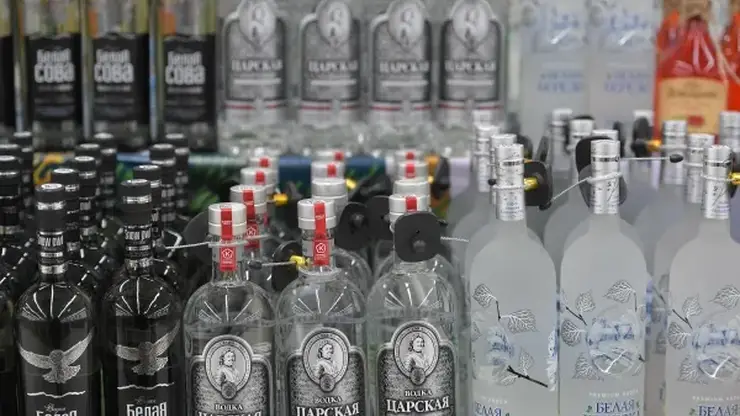 В России производство водки упало на четверть в 2025 году