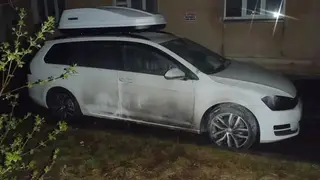 В Красноярском крае мужчина поджёг машину из‑за неразделённой любви