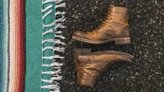 Обувной промах: норильчанка отсудила двойную компенсацию и новые сапоги у предпринимателя