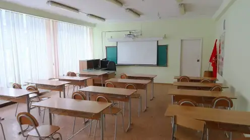 В нескольких школах Красноярска прошли эвакуации