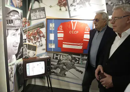 В Норильске открылась выставка олимпийских реликвий Владимира Потанина