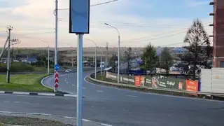 На кольце по улице Калинина в Красноярске начали устанавливать светофоры
