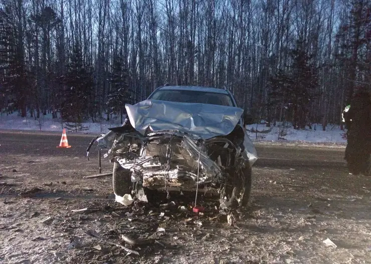 Смертельное ДТП в Рыбинском районе: двое погибших, четверо пострадавших