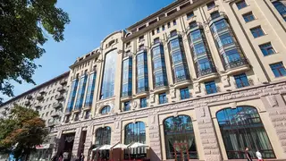 Стрельба произошла в старейшем пятизвездочном отеле Новосибирска Стрельба произошла в старейшем пятизвездочном отеле Новосибирска