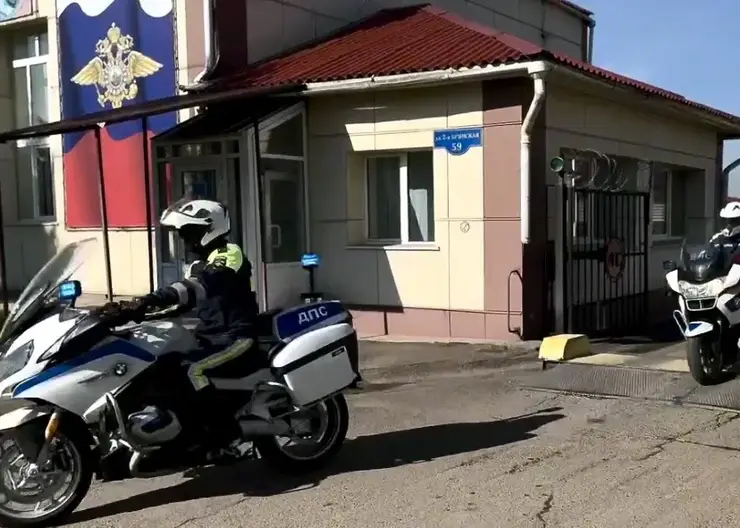 Сотни нарушителей и почти 200 аварий выявили сотрудники ГИБДД за текущий период