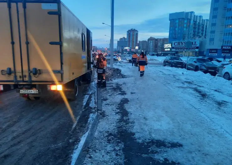 В Красноярске в домах на ул. Алексеева холодная вода подается в полном объеме