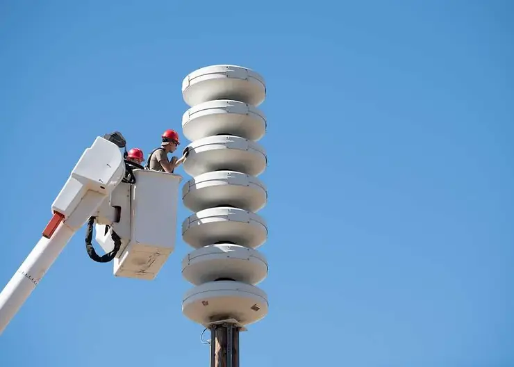 Виды дизельных коленчатых подъемников